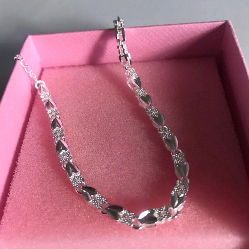 Sterling Silver Floral Link Bracelet